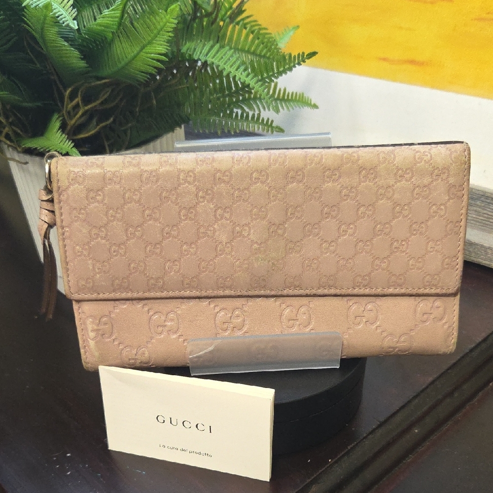 Gucci Light Pink Monogram Wallet with Gold Hardware